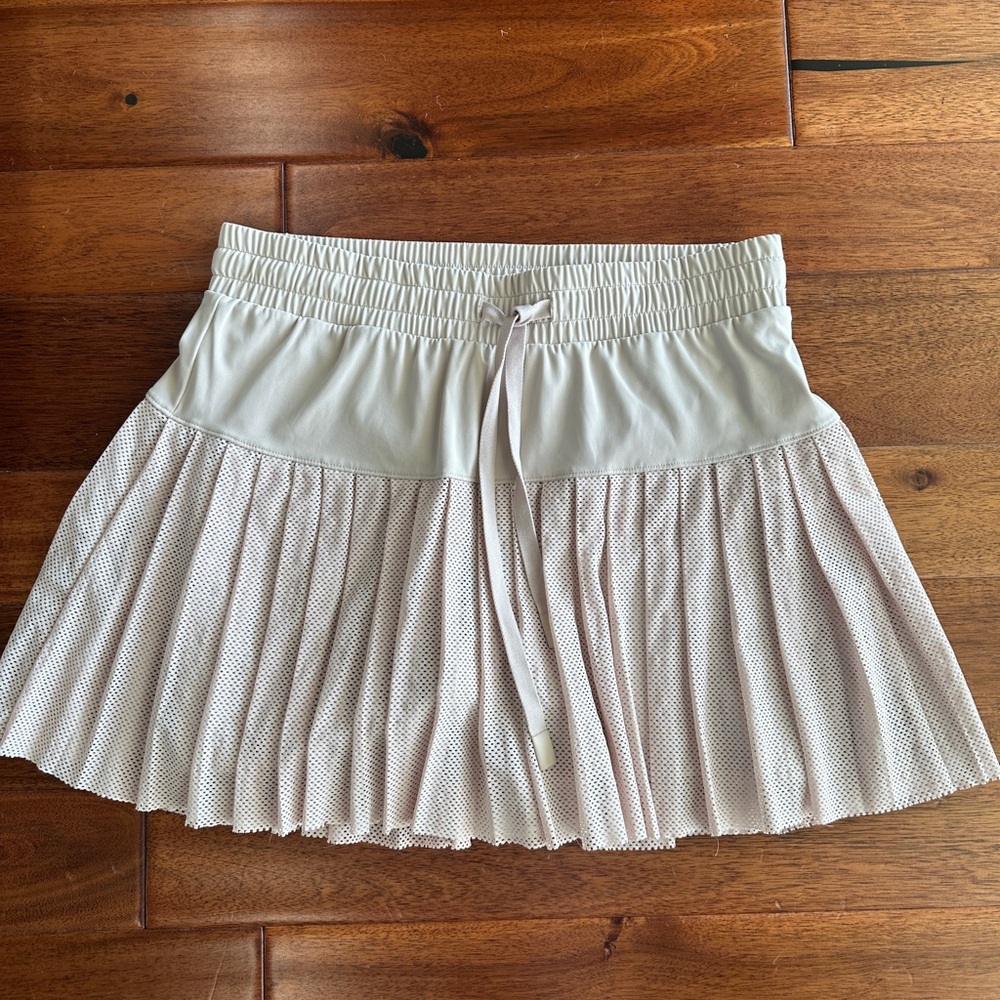 JoyLab Taupe Elastic Waist Tennis Skirt